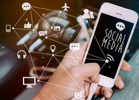 Top 9 Benefits of Social Media for Your Business